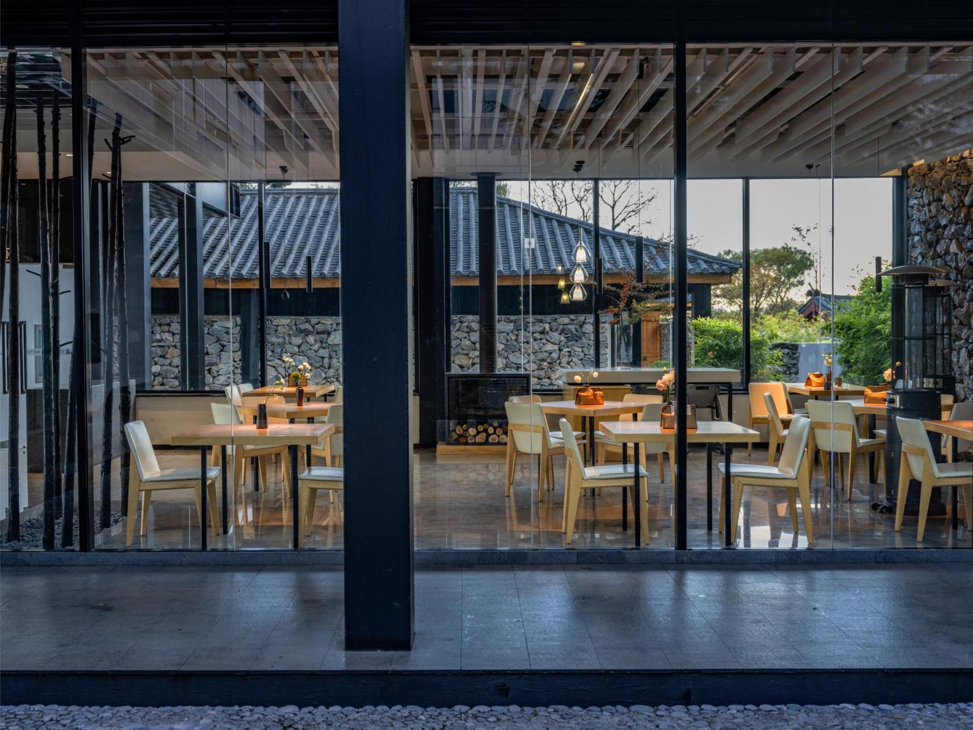 The Rock Hotel Lijiang (Yunnan) Exterior foto